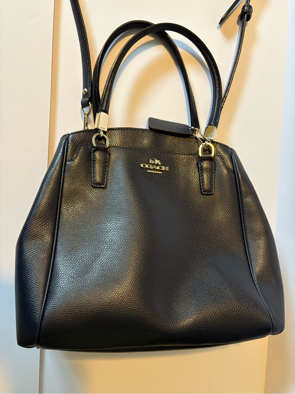 COACH Minetta DarkBlue pebbled Leather Satchel Crossbody bag F34663 hook missing